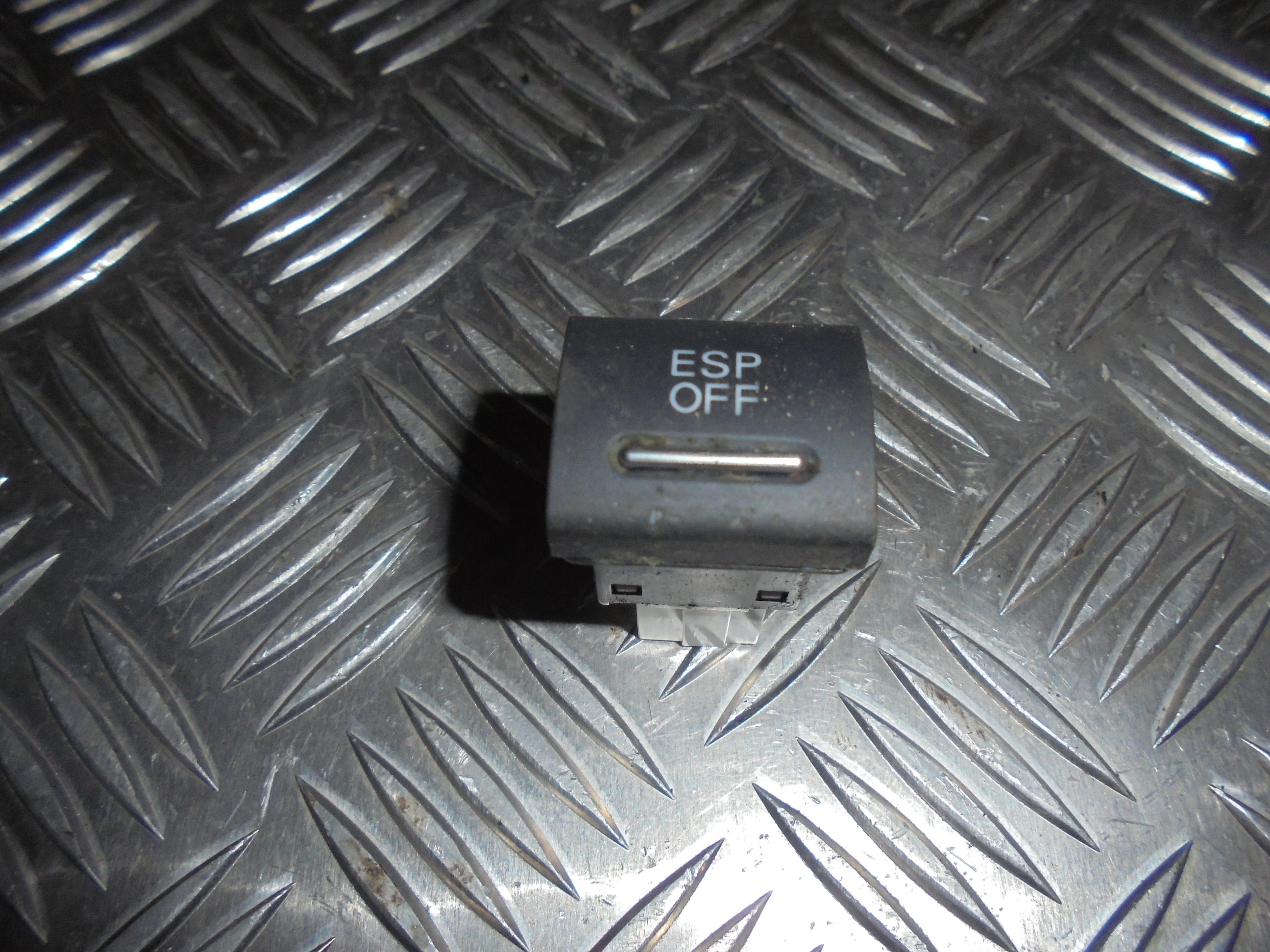Audi A3 Esp Div. Dele Med OEM Nr. 8P0927134B Fra Audi Ophugger