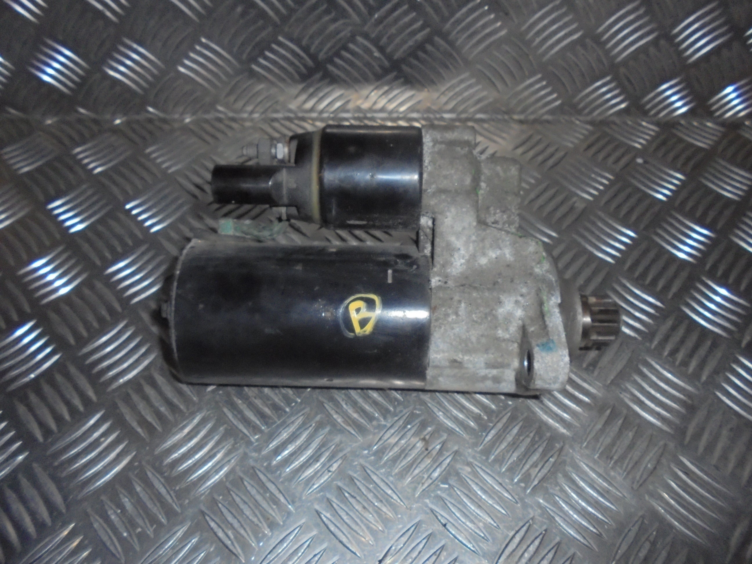 Audi A3 Starter Med OEM Nr. 0001123016 Fra Audi Ophugger
