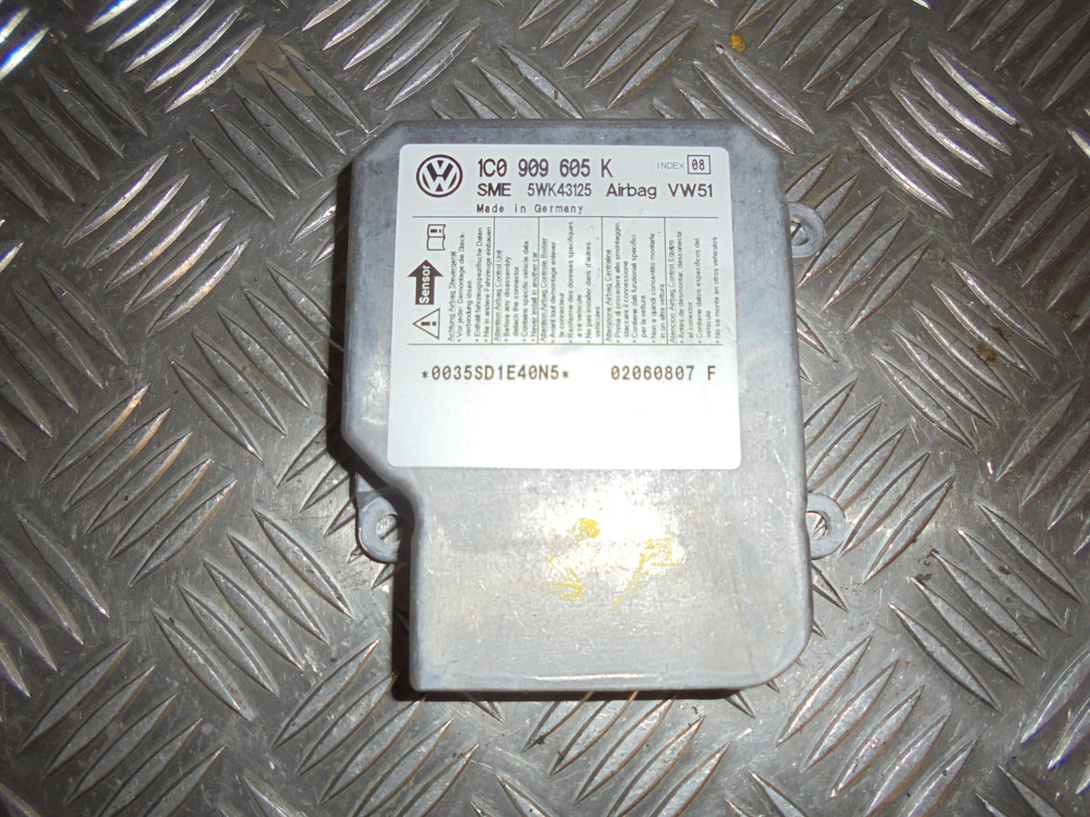 VW Fox 5Z Airbag Elboks Med OEM Nr. 1C0909605K Fra VW Ophugger