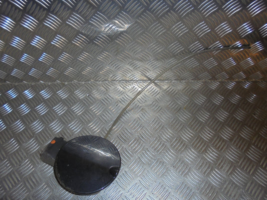 VW Fox 5Z Benzinklap / Tankklap Med OEM Nr. Ophugger Fra VW Ophugger