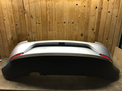 Seat Ibiza 6J Bagkofanger Med OEM Nr. 6J3807421 Fra Seat Ophugger