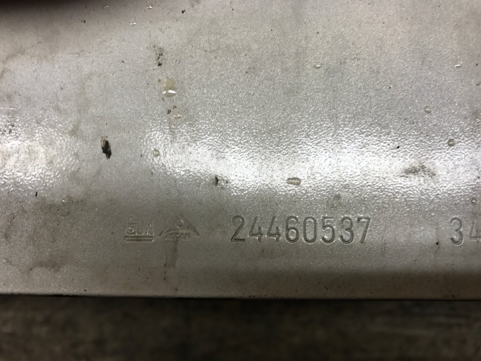 Opel Zafira B Forkofanger Rå Med OEM Nr. 24460537 Fra Opel Ophugger