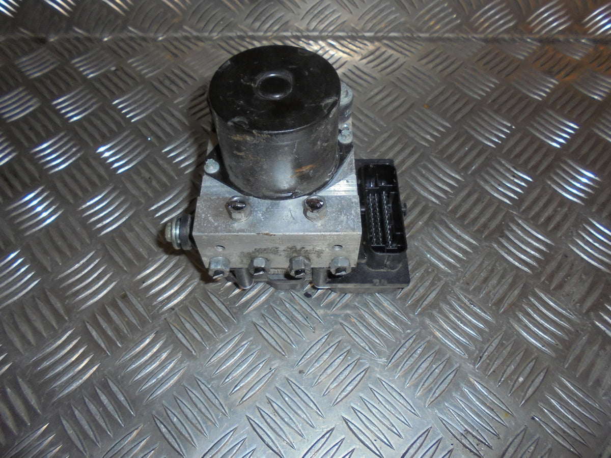 Seat Ibiza ABS Pumpe Med OEM Nr. 0265239000 Fra Seat Ophugger