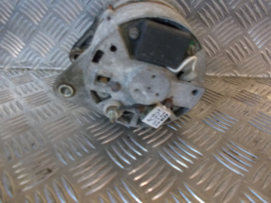 Skoda Felicia Generator Med OEM Nr. Ophugger Fra Skoda Ophugger