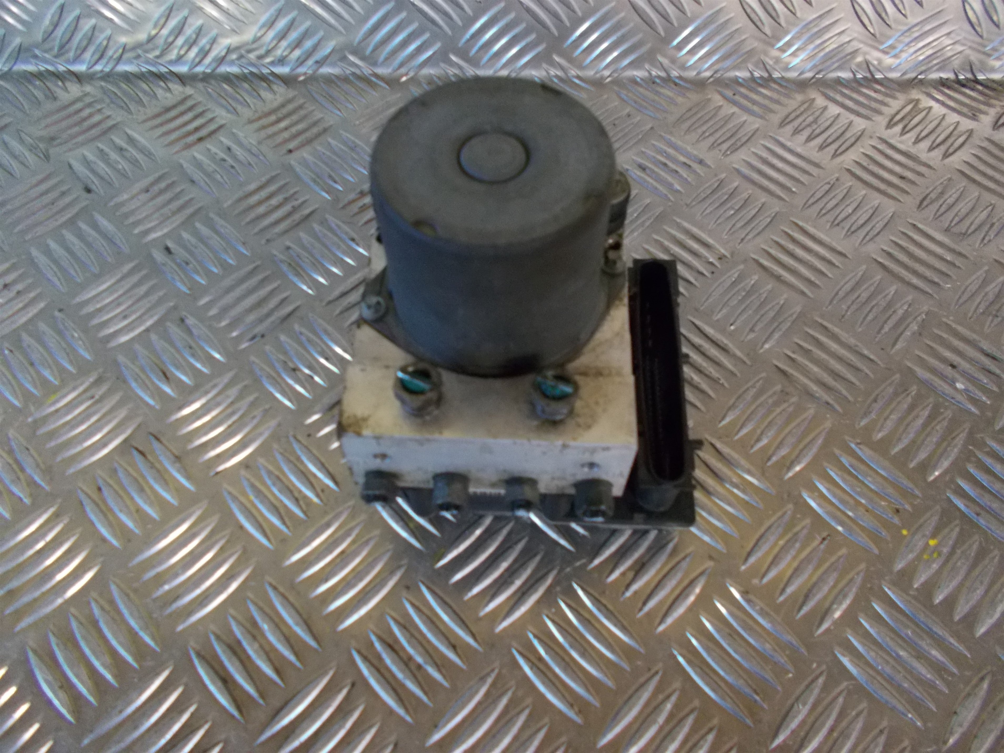 Citroen Berlingo ABS Pumpe Med OEM Nr. 0265950330 Fra Citroen Ophugger