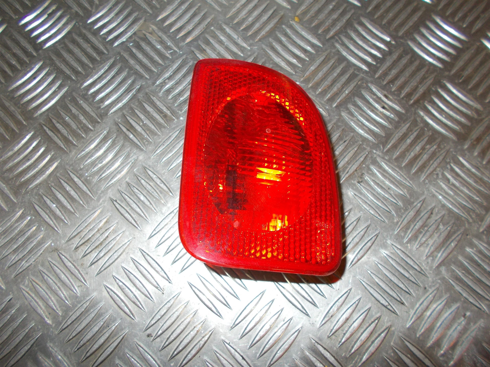 Renault Kangoo 2 Tågebaglygte Med OEM Nr. Ophugger Fra Renault Ophugger