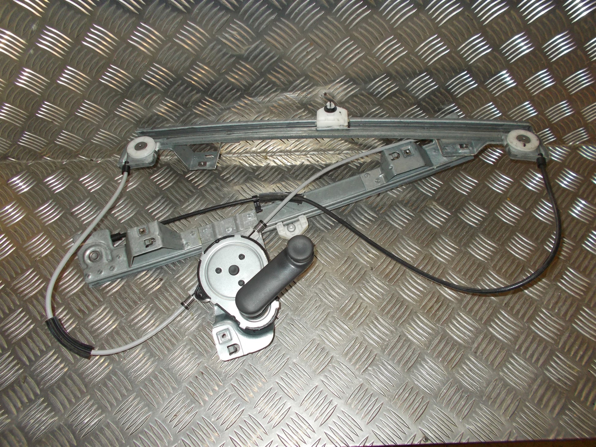Renault Kangoo 2 Rudemotor - Rudehejs Med OEM Nr. 807213729R Fra Renault Ophugger