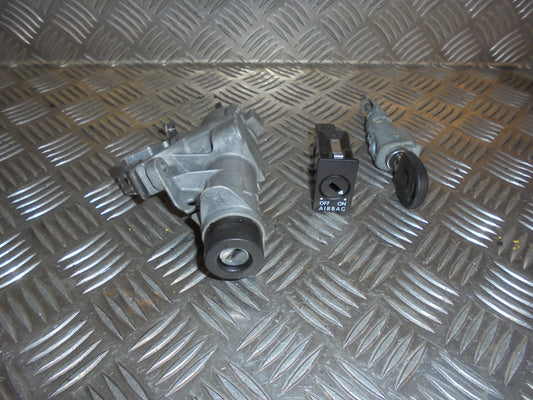 Seat Ibiza 6J Låsesæt  Med OEM Nr. 4B0905851C Fra Seat Ophugger