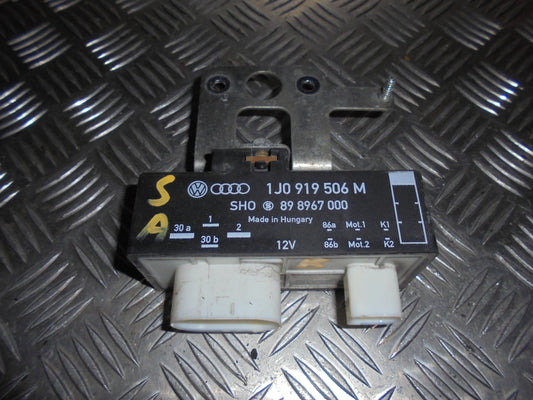 Seat Ibiza 6J Relæ Køleblæser Med OEM Nr. Ophugger Fra Seat Ophugger