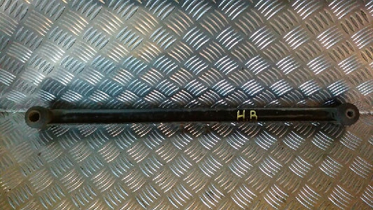 Mazda 626 GF/GW Stræberarm Med OEM Nr. Ophugger Fra Mazda Ophugger