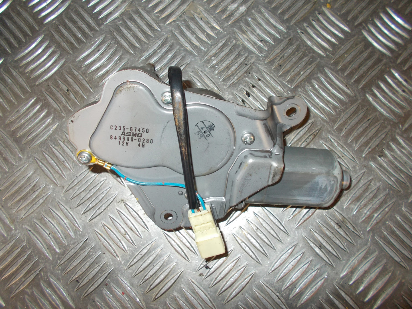 Mazda 5 Bagrudevisker Motor Med OEM Nr. Ophugger Fra Mazda Ophugger