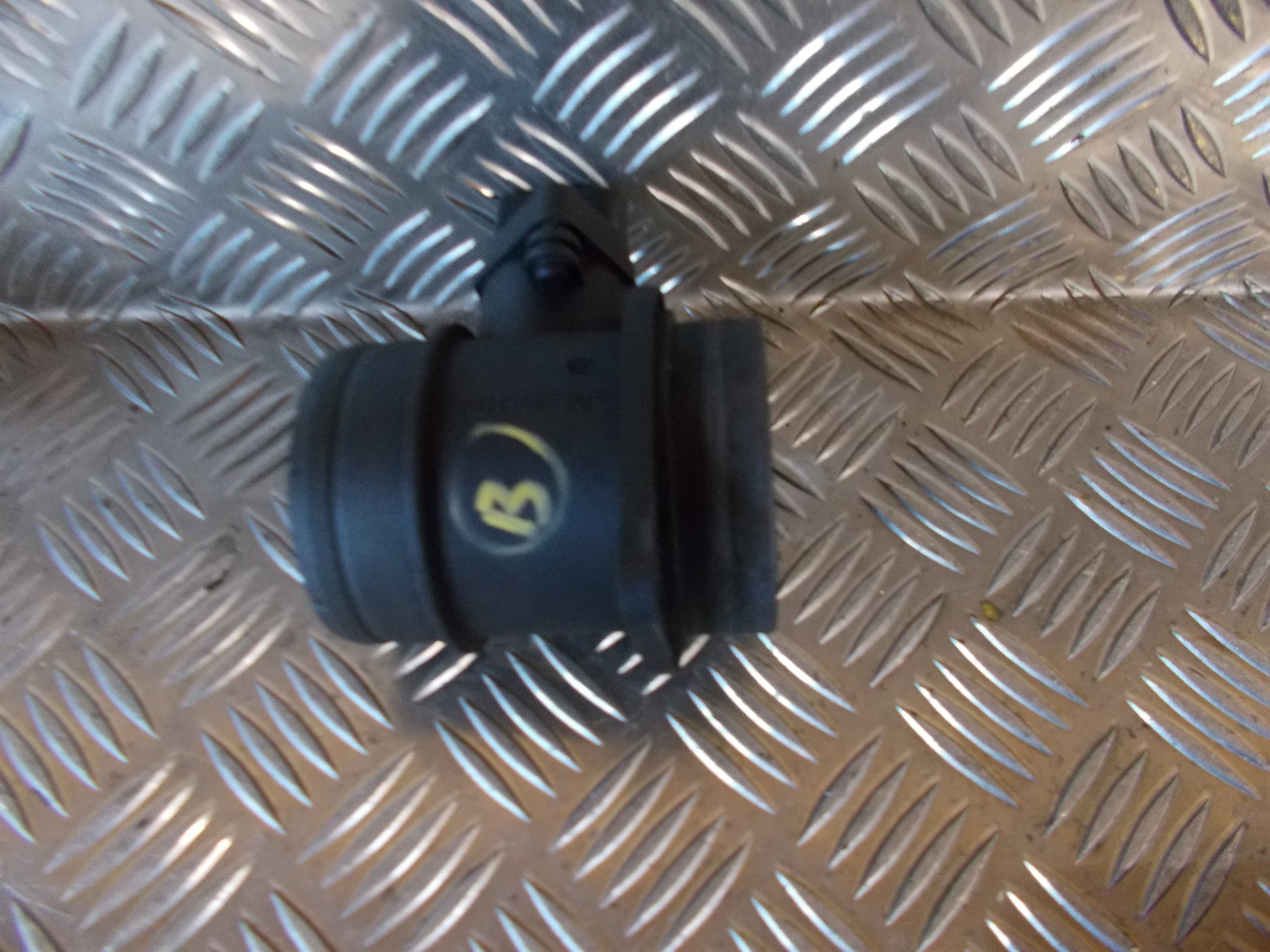 Skoda Fabia Luftmængdemåler Med OEM Nr. 038906461B Fra Skoda Ophugger