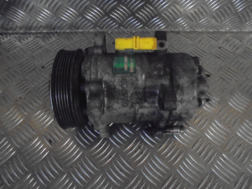 Peugeot 307 Aircondition Pumpe Med OEM Nr. 6453LA Fra Peugeot Ophugger