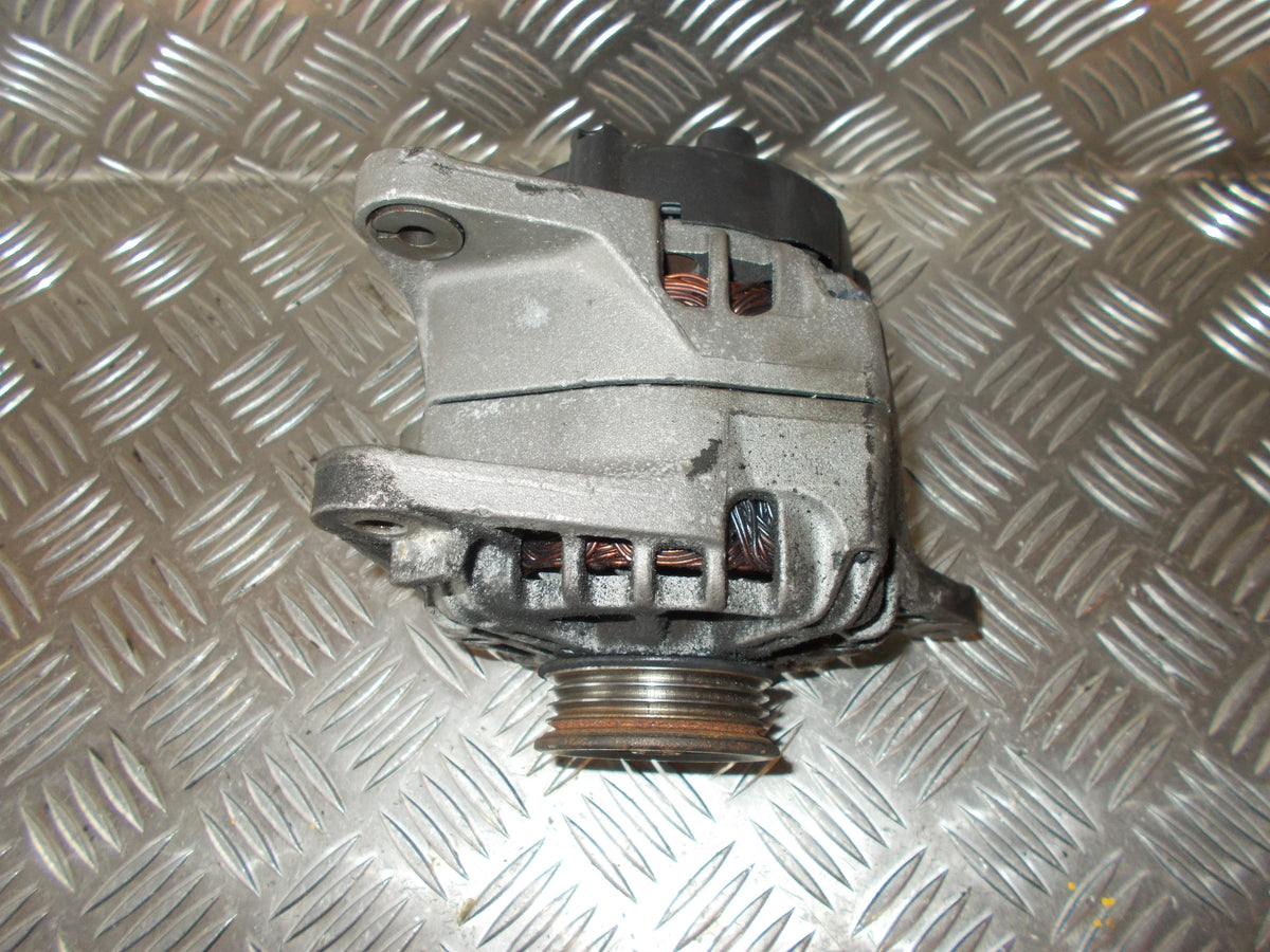 Hyundai Elantra Generator Med OEM Nr. 3730022600 Fra Hyundai Ophugger