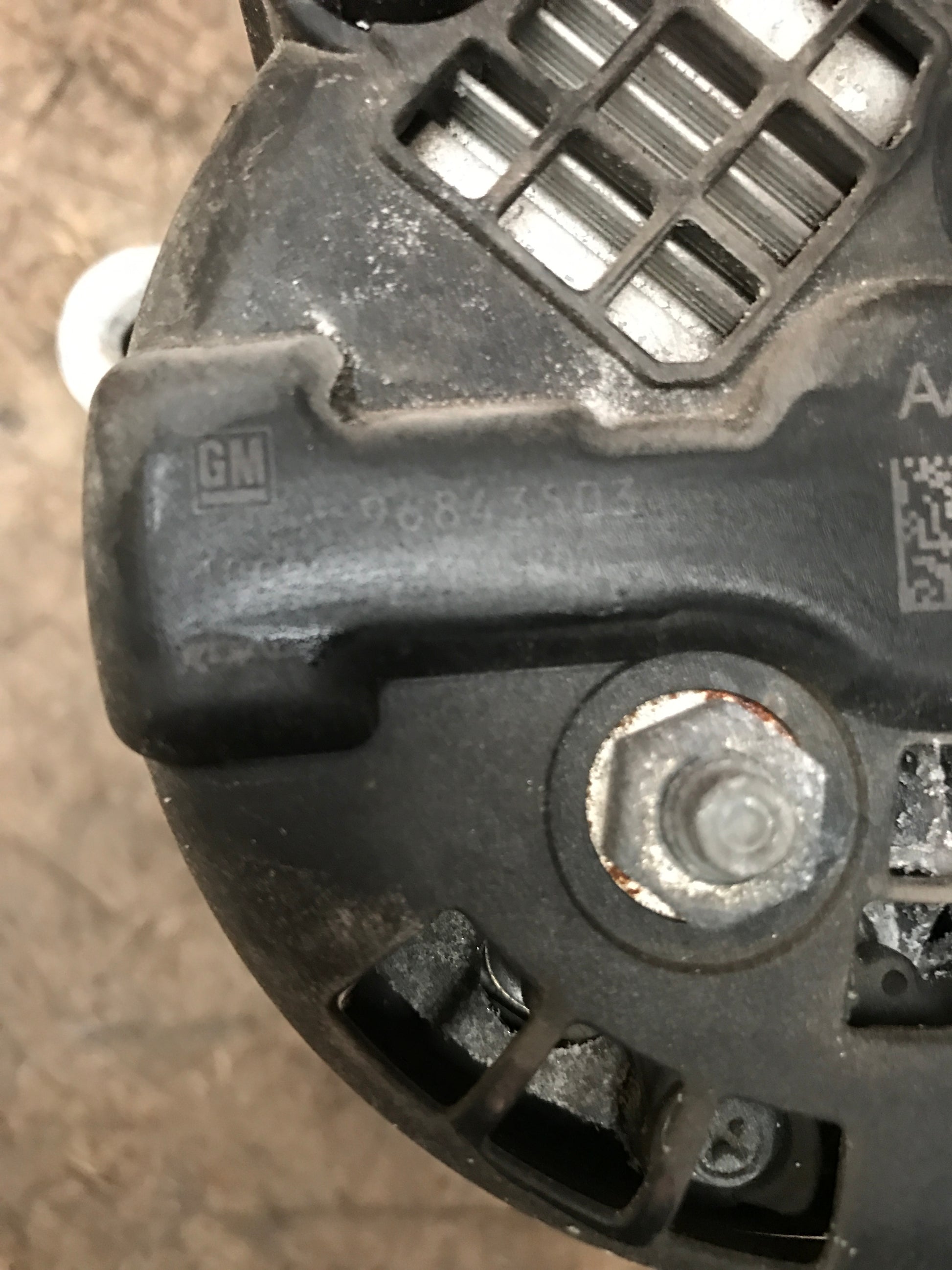 Chevrolet Spark Generator Med OEM Nr. 96843503 Fra Chevrolet Ophugger