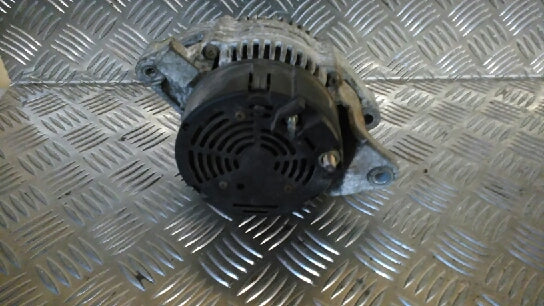 Opel Astra F Generator Med OEM Nr. 90413760 Fra Opel Ophugger