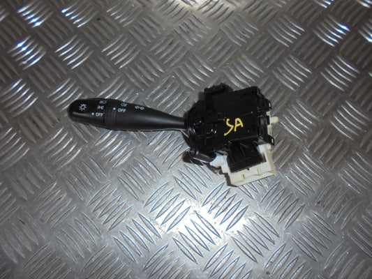 Suzuki Swift Kontakt Blink Med OEM Nr. Ophugger Fra Suzuki Ophugger