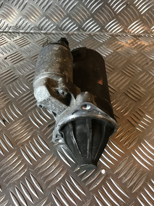 Hyundai I10 Starter Med OEM Nr. 3610002555 Fra Hyundai Ophugger