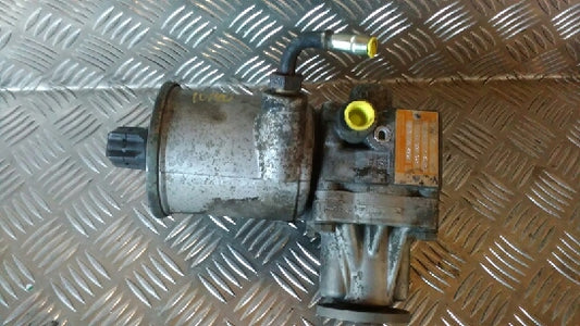 Mercedes C 180-280 W202 Servopumpe Med OEM Nr. Ophugger Fra Mercedes Ophugger