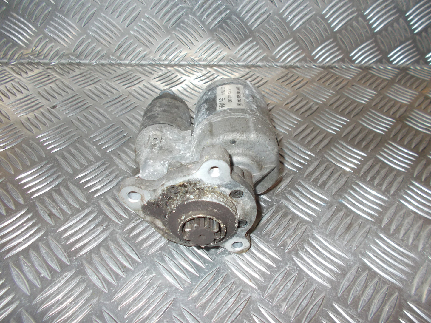 Skoda Fabia Starter Med OEM Nr. 047911023G Fra Skoda Ophugger
