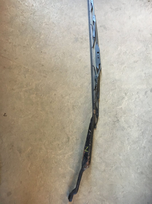 Renault Clio 2 Viskerarm Med OEM Nr. Ophugger Fra Renault Ophugger