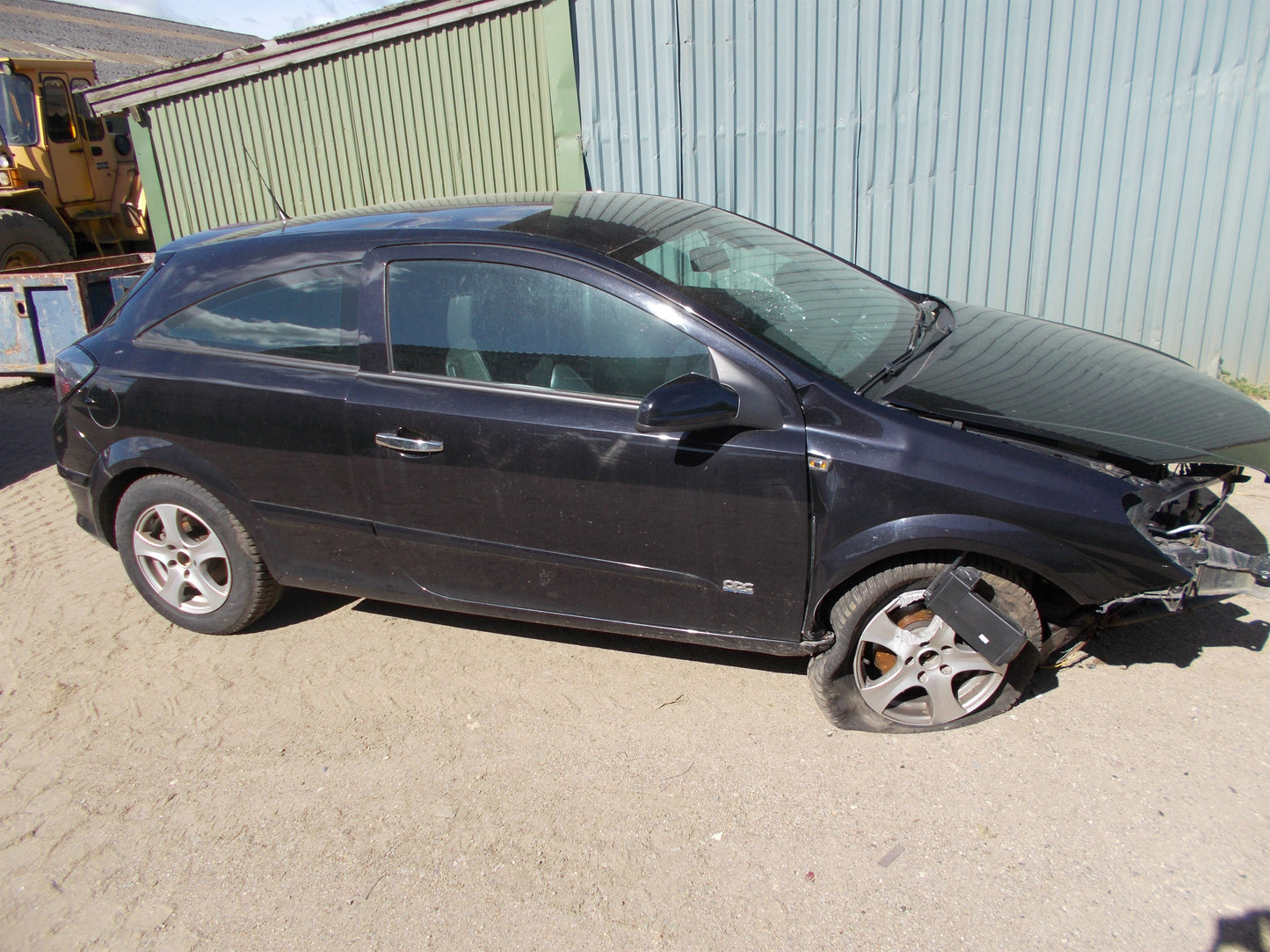 Opel Astra H Pluk-Selv-Bil Med OEM Nr. Ophugger Fra Opel Ophugger