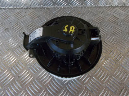 VW UP Varmeblæser Med OEM Nr. 1S1819015D Fra VW Ophugger