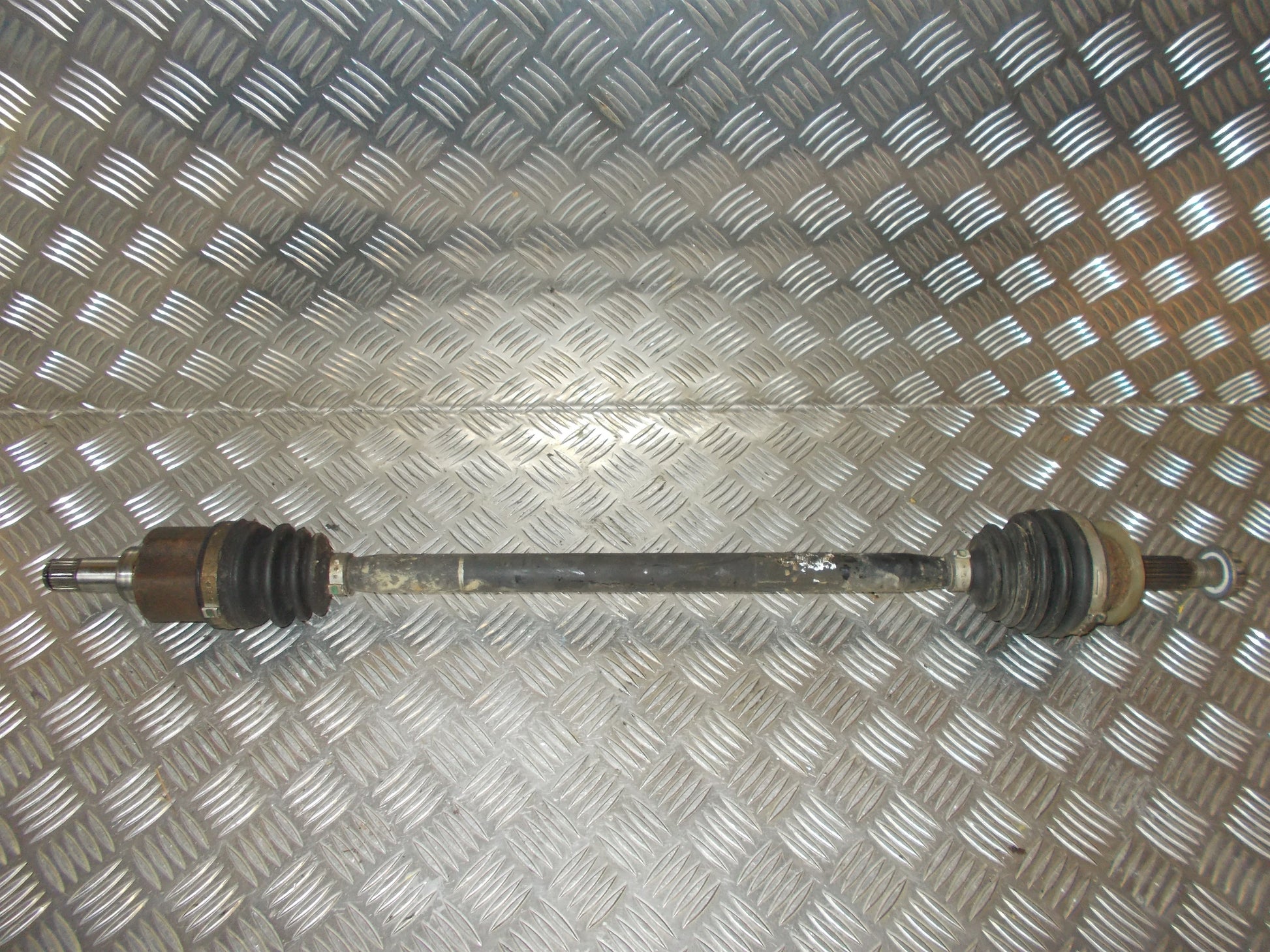 VW UP Trækaksel For H Med OEM Nr. 1S0407762D Fra VW Ophugger