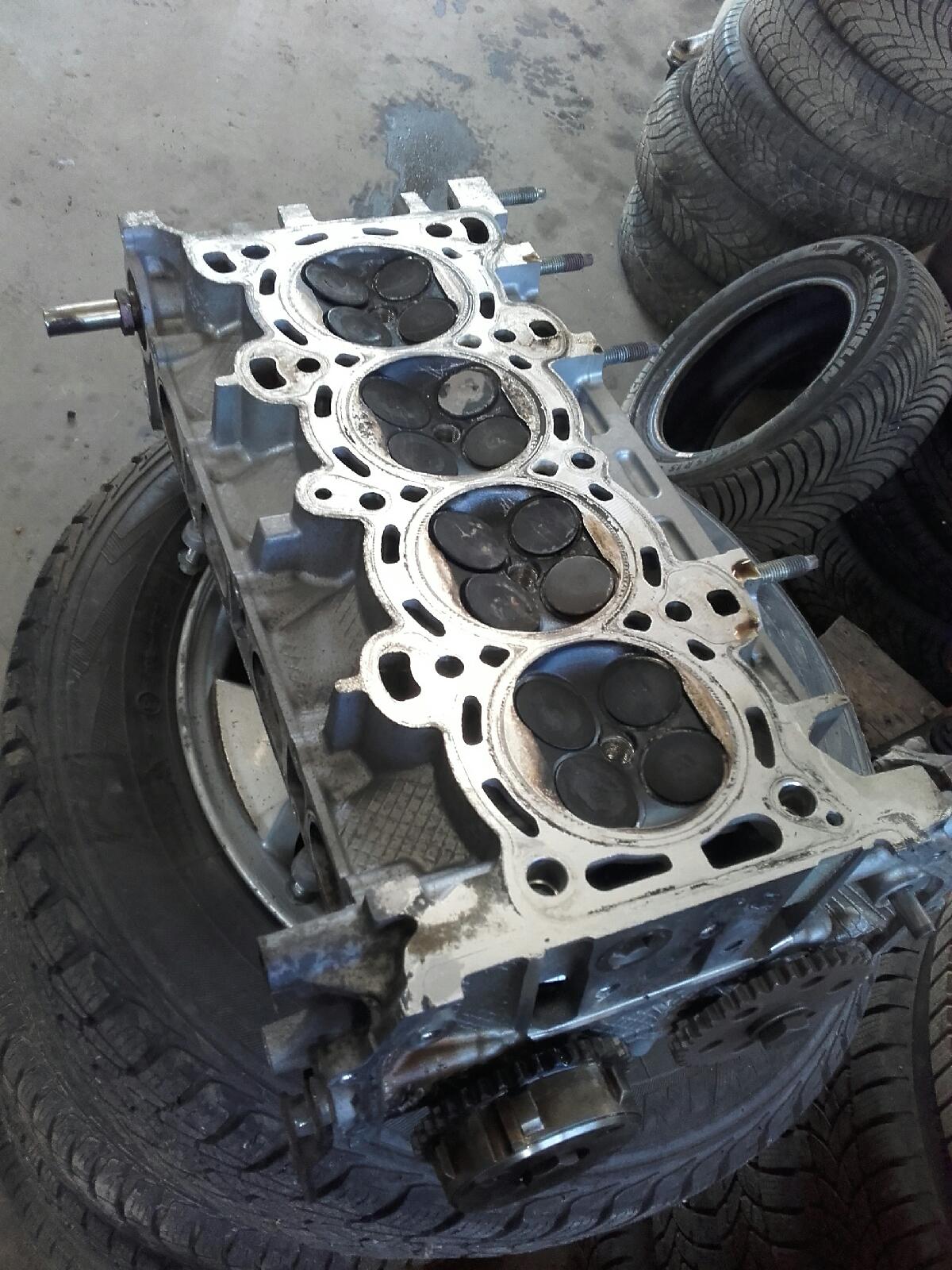 Mazda 6 GH Topstykke Med OEM Nr. Ophugger Fra Mazda Ophugger