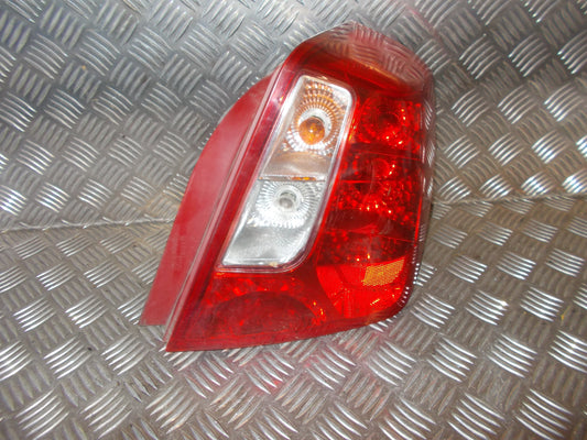 Daewoo Nubira Baglygte Med OEM Nr. 96551224 Fra Daewoo Ophugger