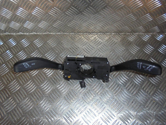 Seat Mii Kontakt Combi Med OEM Nr. 1S0953503C Fra Seat Ophugger
