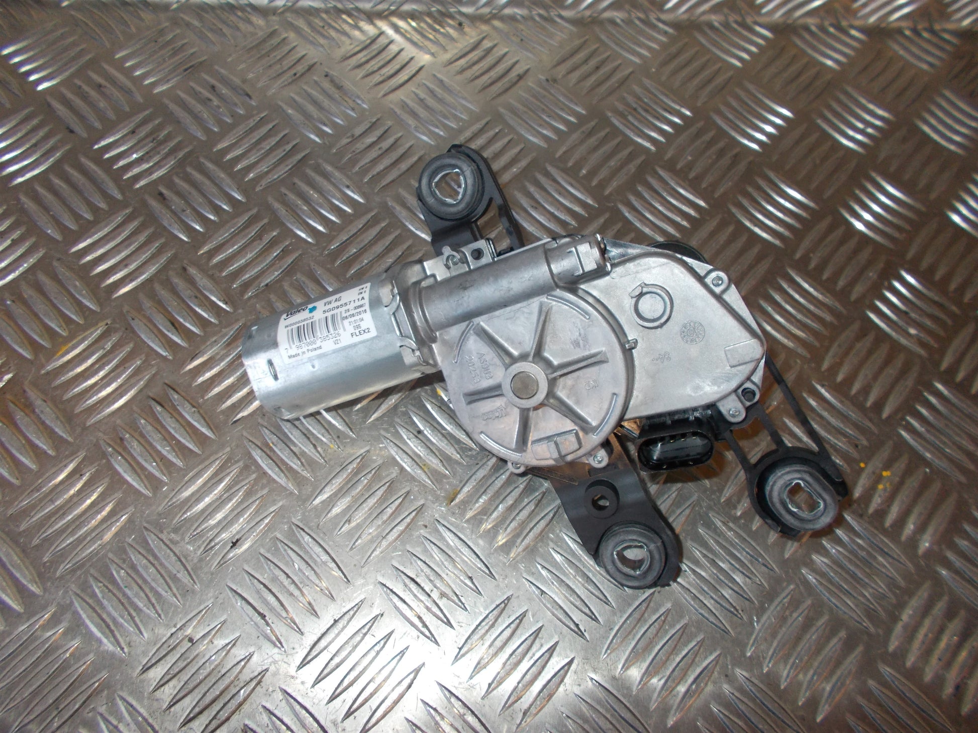 VW Touran GP2 Bagrudevisker Motor Med OEM Nr. 5G0955711A Fra VW Ophugger