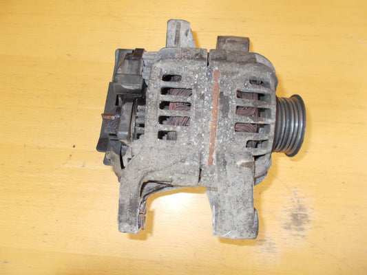 Opel Zafira A Generator Med OEM Nr. 0124225024 Fra Opel Ophugger