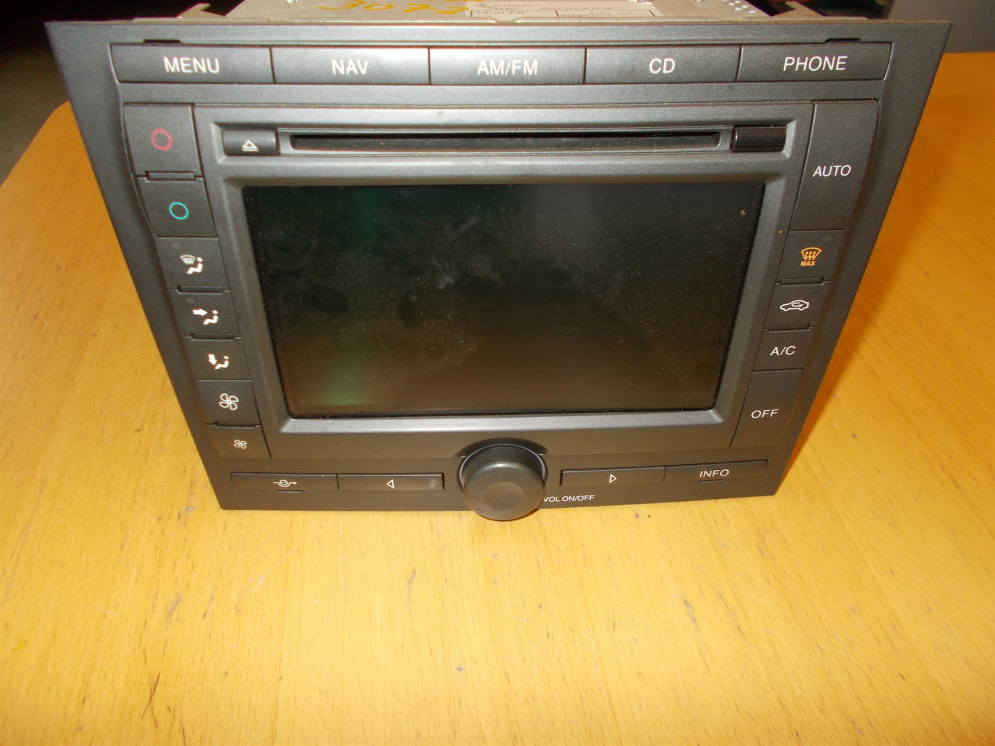 Ford Mondeo 3 Navigationsanl Med OEM Nr. Ophugger Fra Ford Ophugger