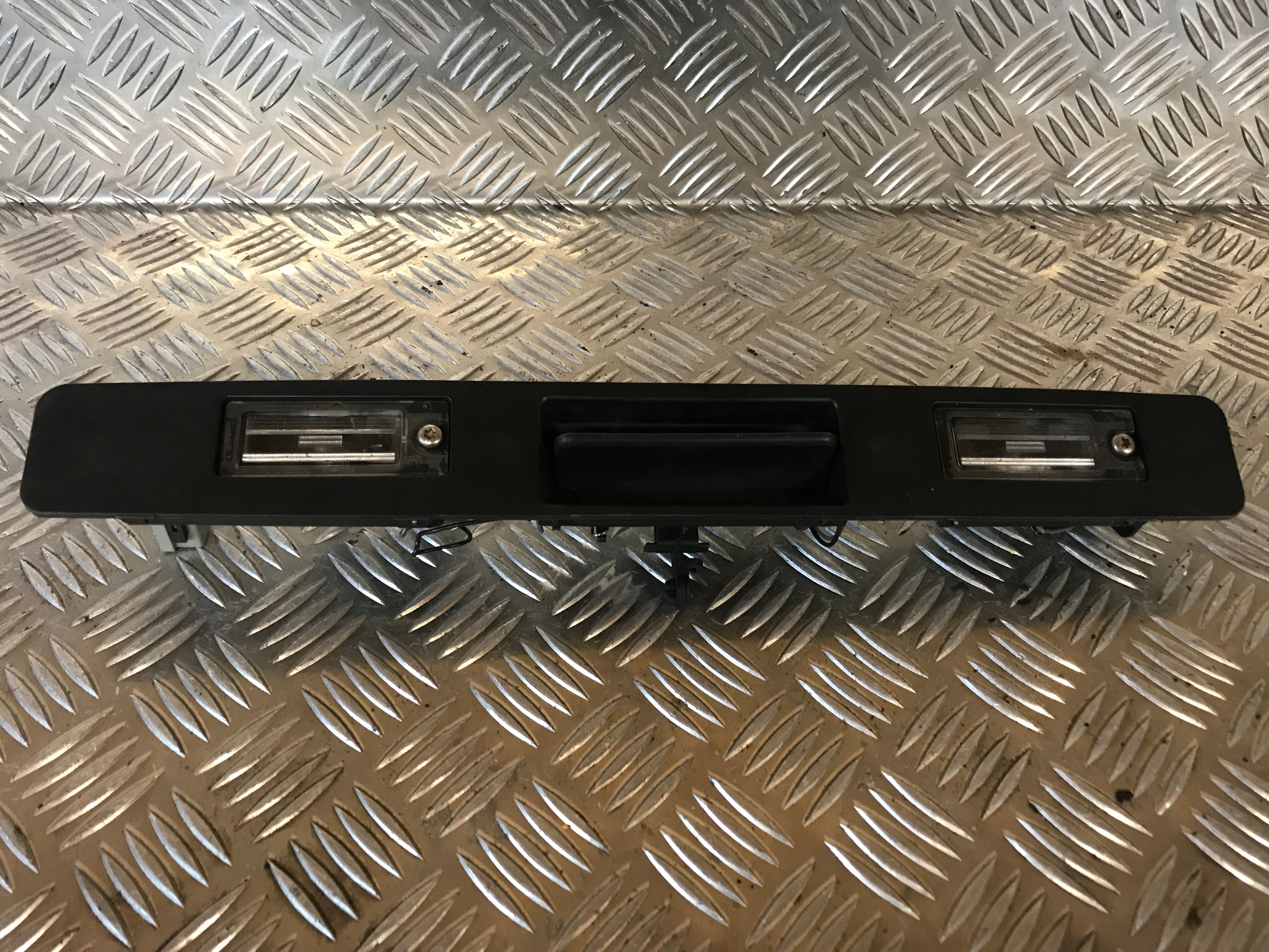 Volvo V70 Håndtag Udvendig Med OEM Nr. Ophugger Fra Volvo Ophugger