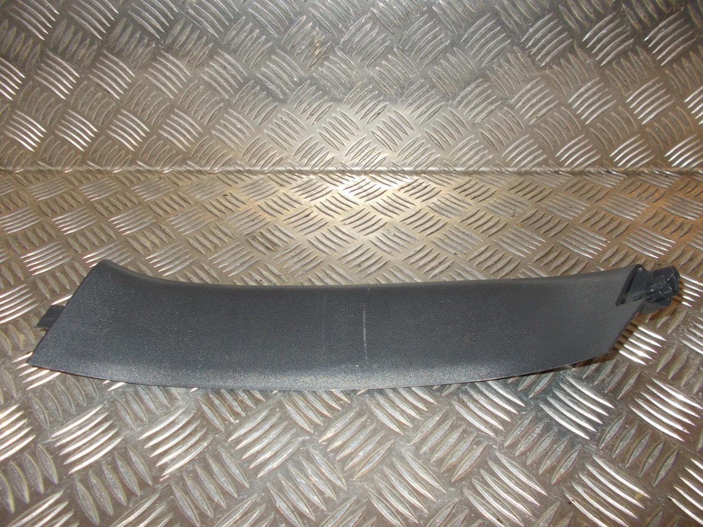 Volvo S60/V60 Beklædning Bagklap Med OEM Nr. 39804330 Fra Volvo Ophugger