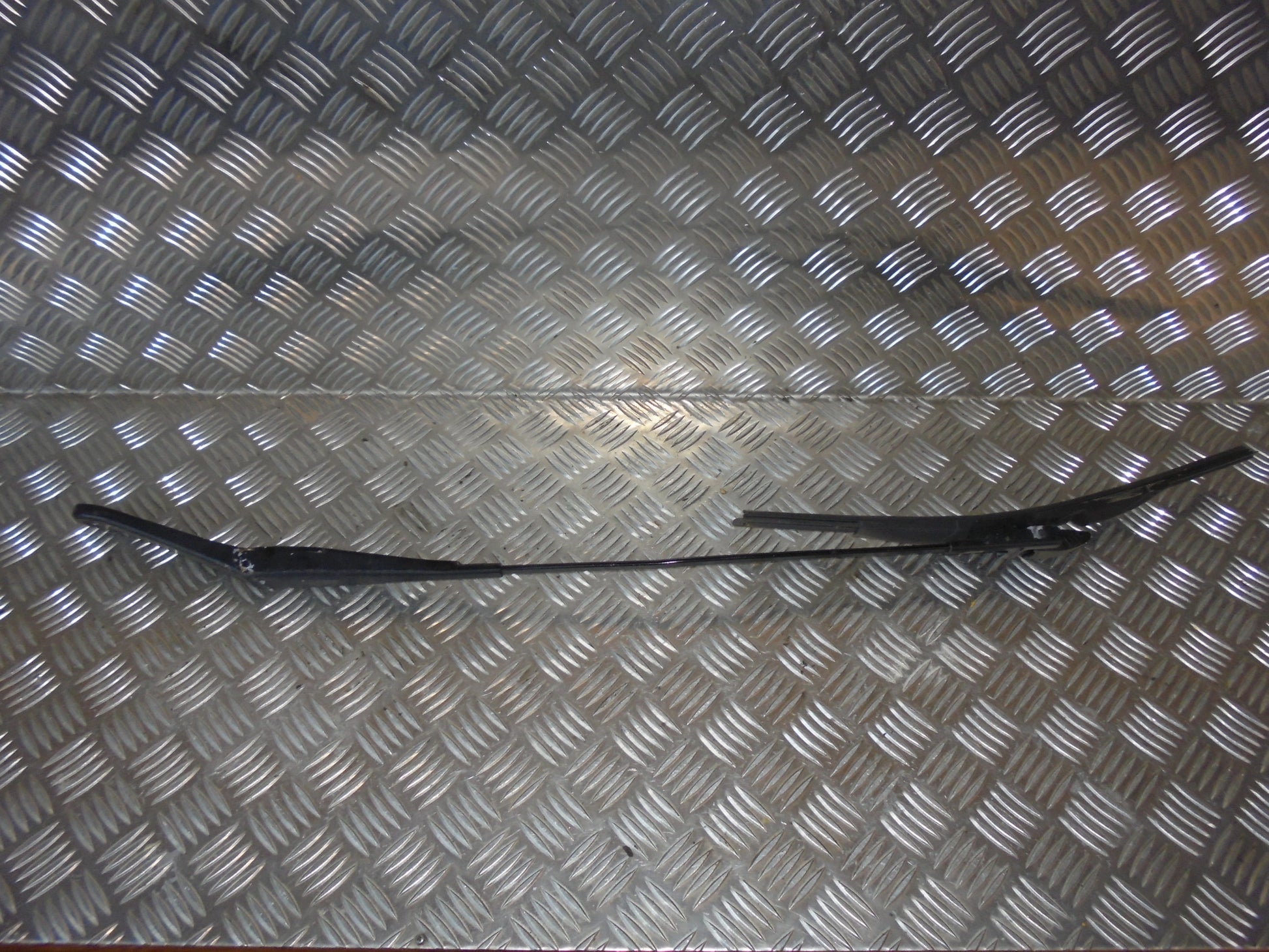 Ford Focus Viskerarm Med OEM Nr. Ophugger Fra Ford Ophugger