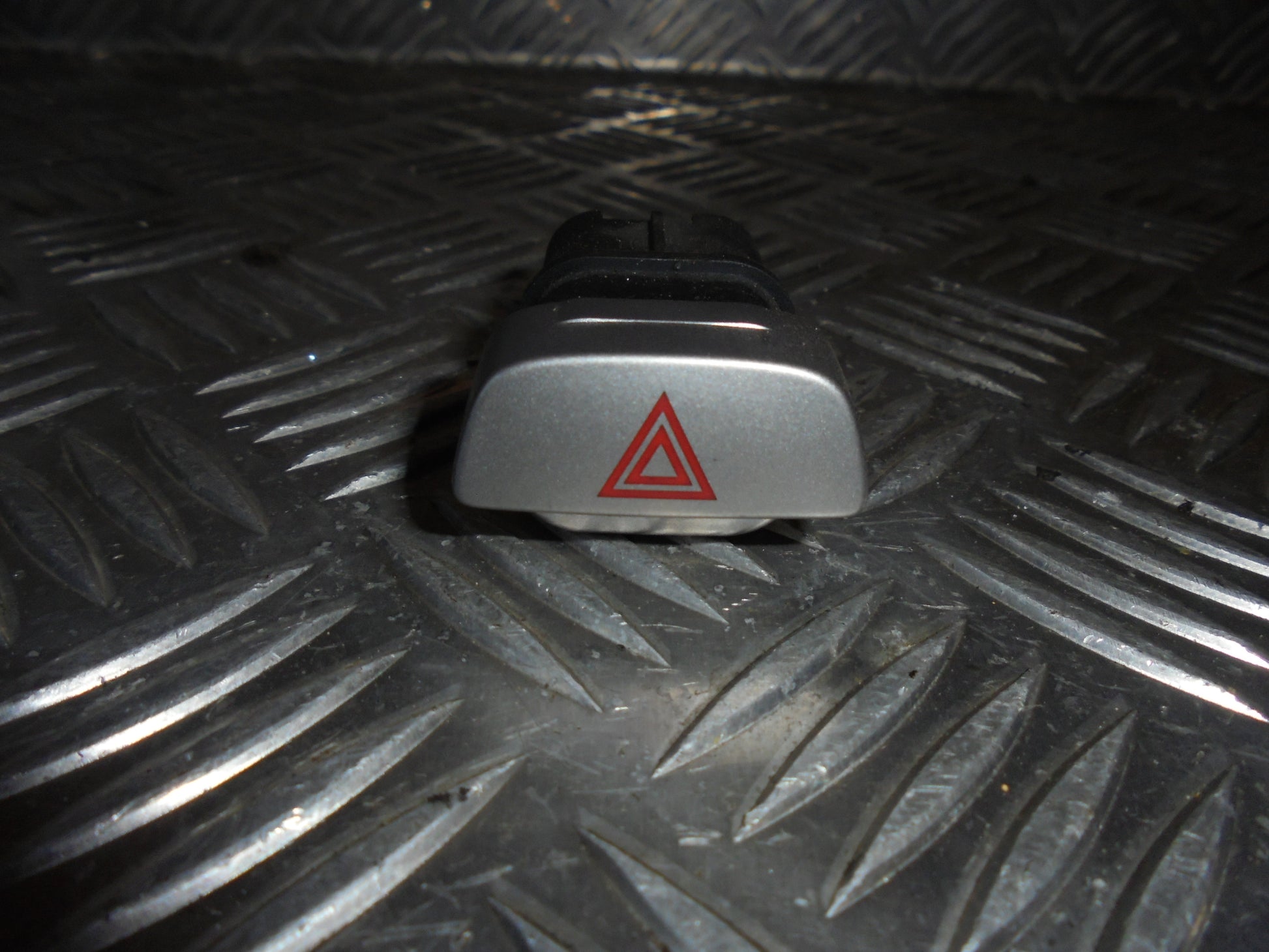 Ford Focus Kontakt Katastrofe Med OEM Nr. Ophugger Fra Ford Ophugger