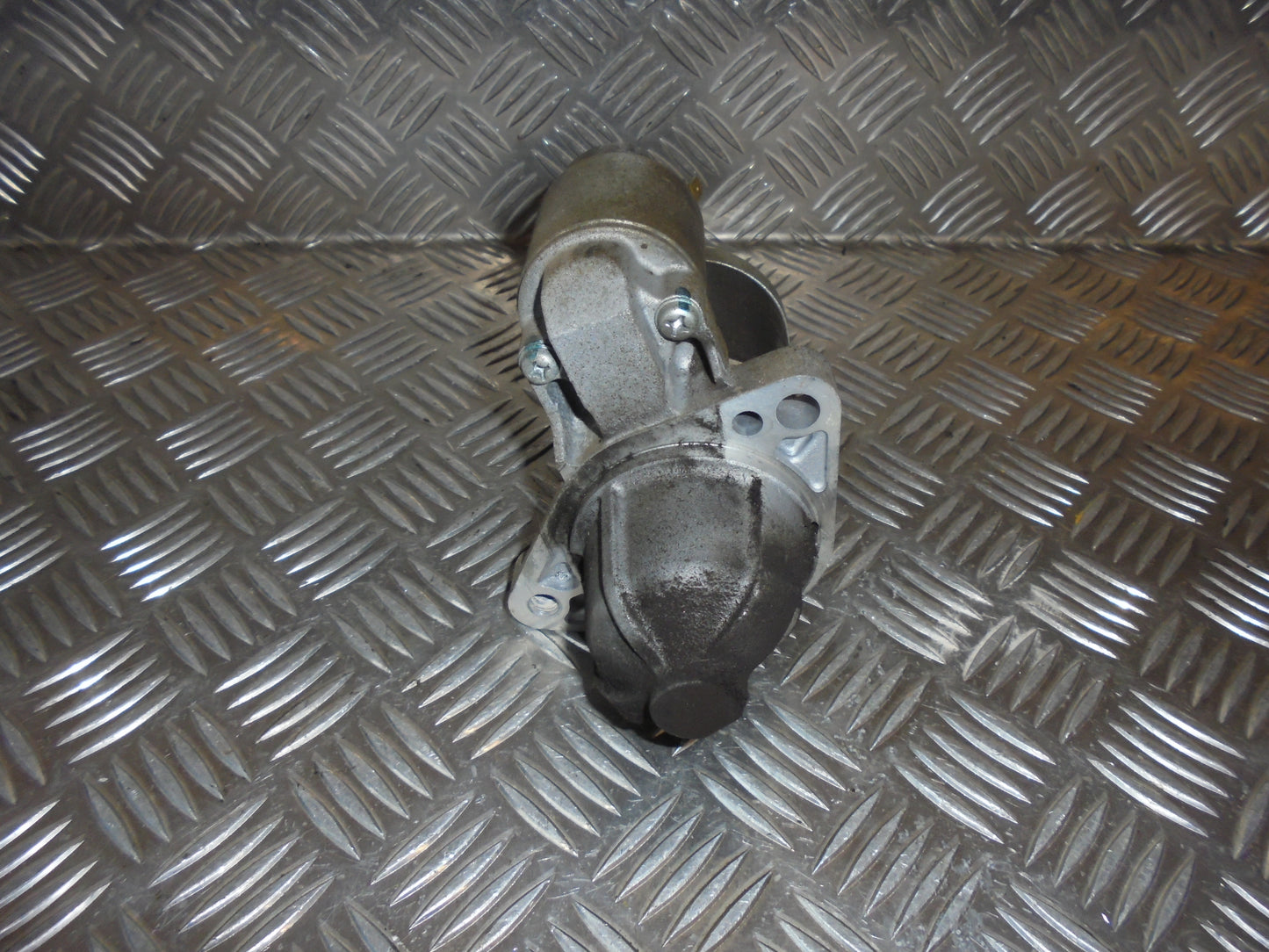 Opel Agila B Starter Med OEM Nr. 3110051K0 Fra Opel Ophugger