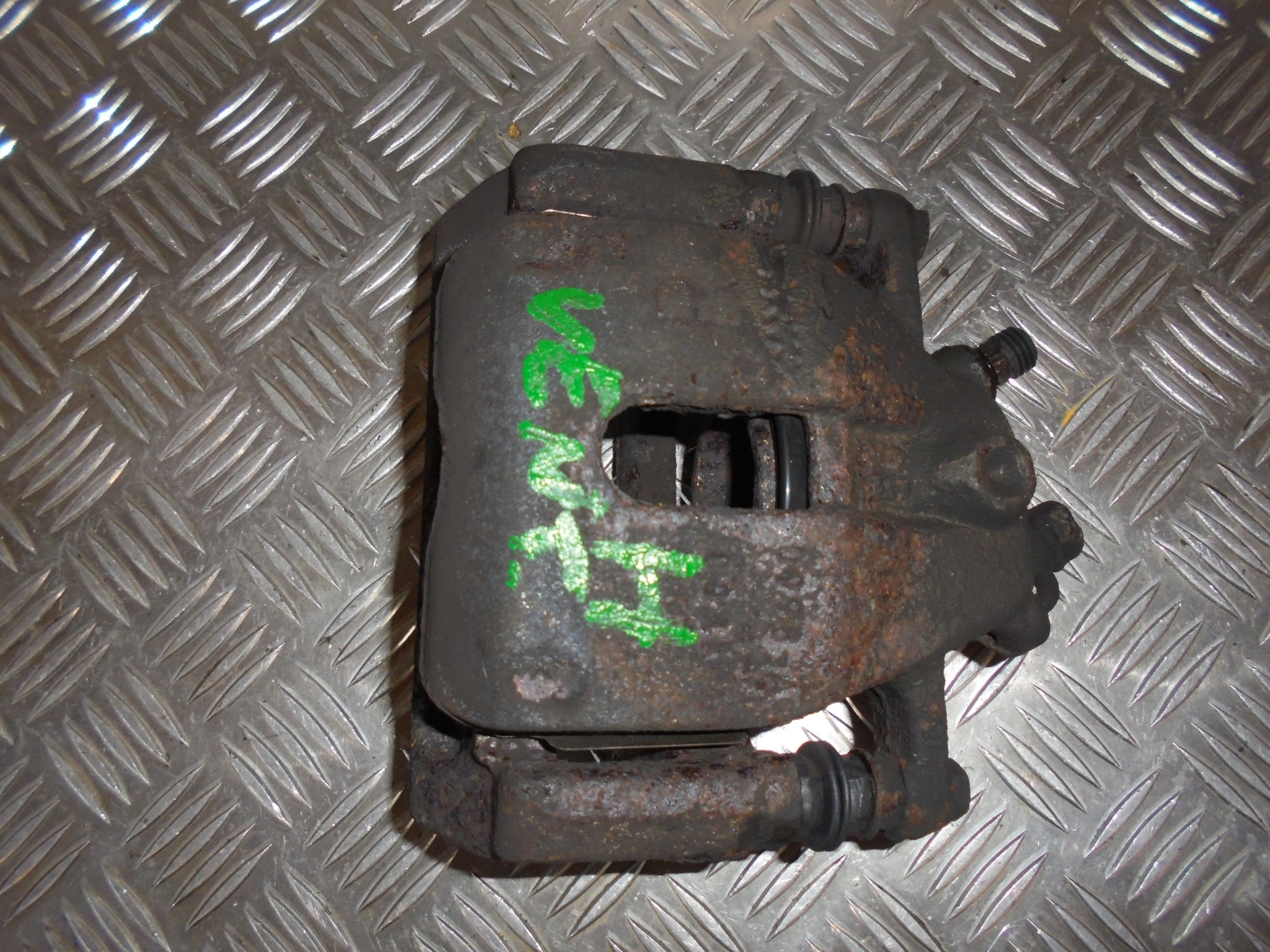 Opel Agila B Bremsekaliber HF Med OEM Nr. Ophugger Fra Opel Ophugger