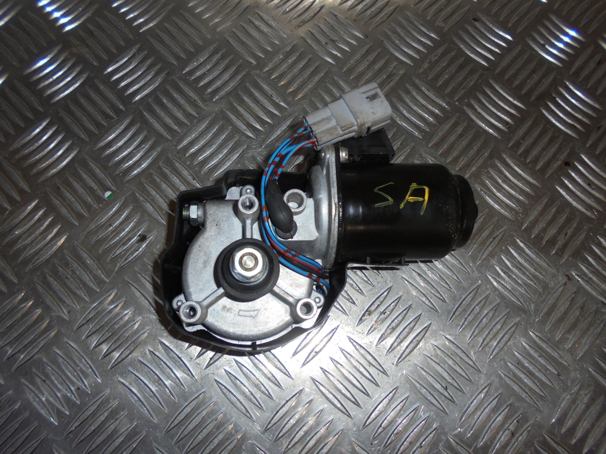 Opel Agila B Viskermotor Med OEM Nr. Ophugger Fra Opel Ophugger