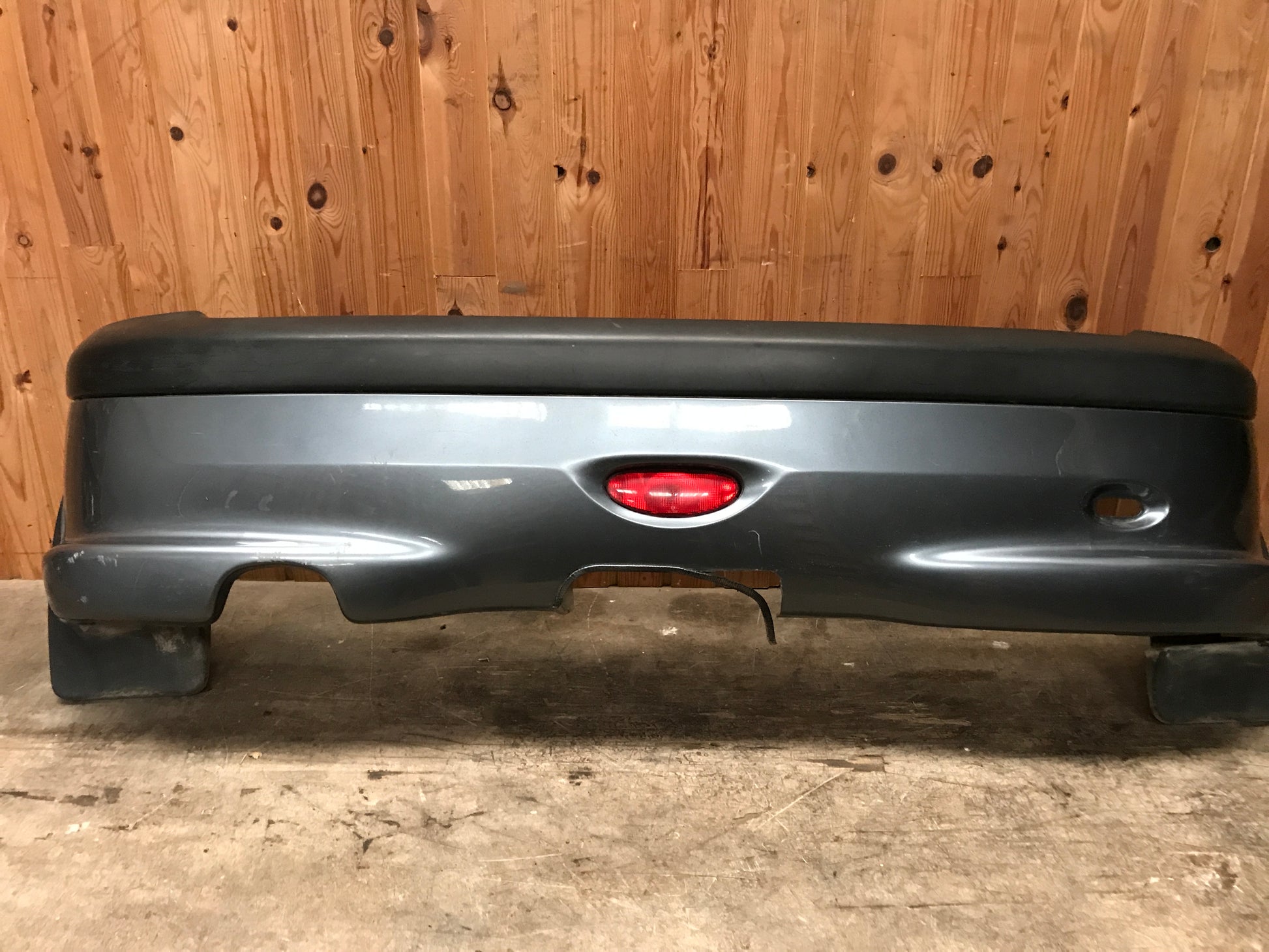 Peugeot 206 Bagkofanger Med OEM Nr. 7410L6 Fra Peugeot Ophugger