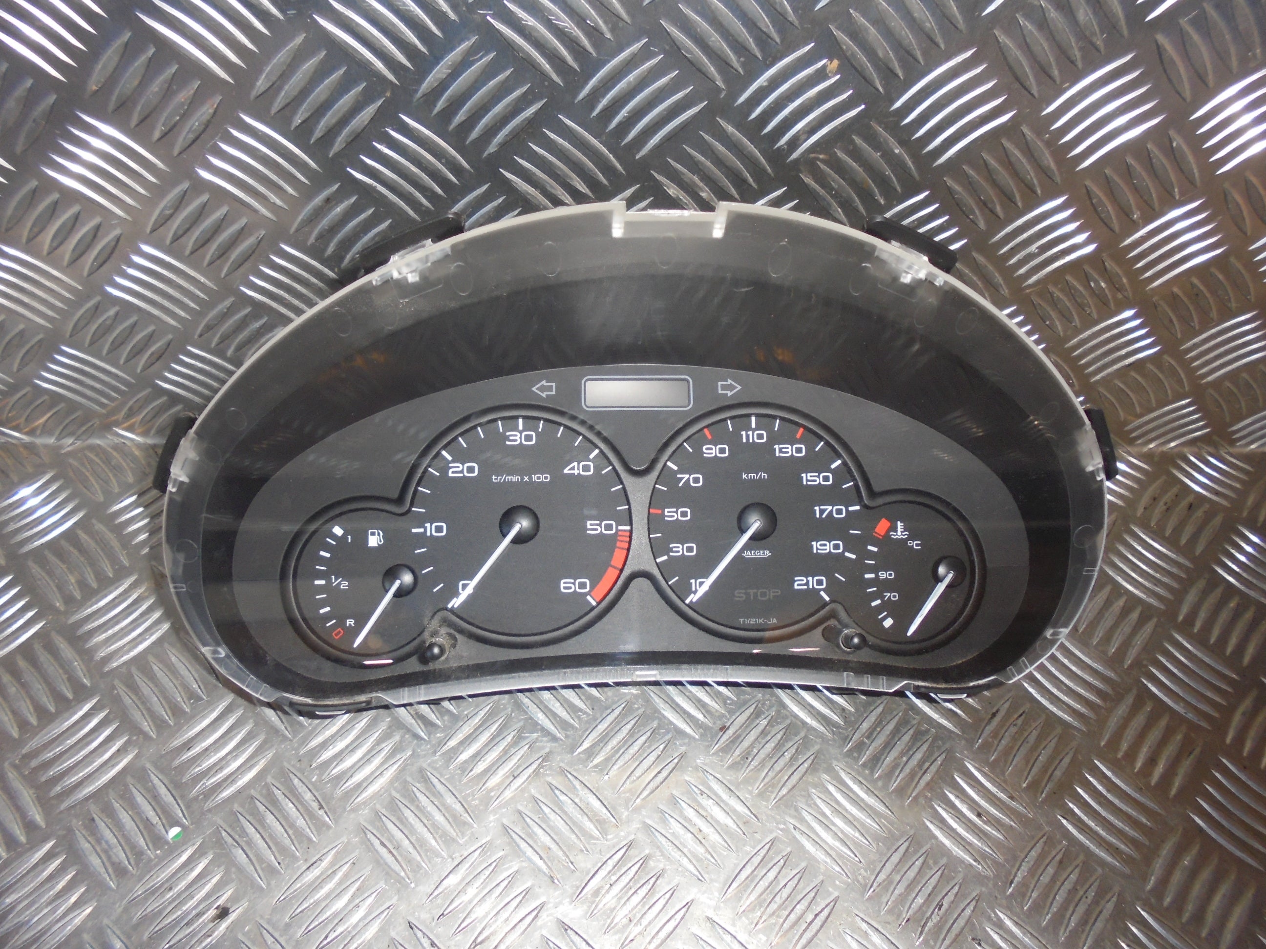 Peugeot 206 Speedometer - Instrument Med OEM Nr. 9656696080 Fra Peugeot Ophugger