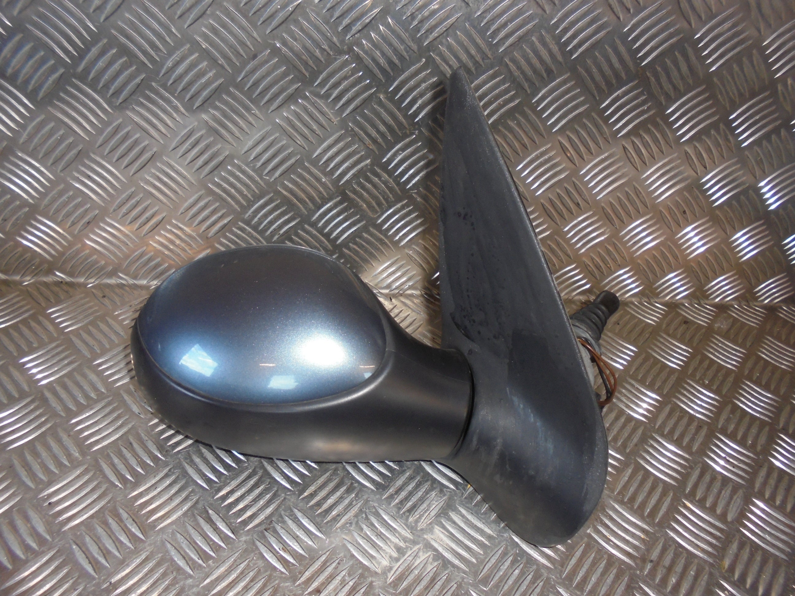 Peugeot 206 Sidespejl Med OEM Nr. 8154JC Fra Peugeot Ophugger