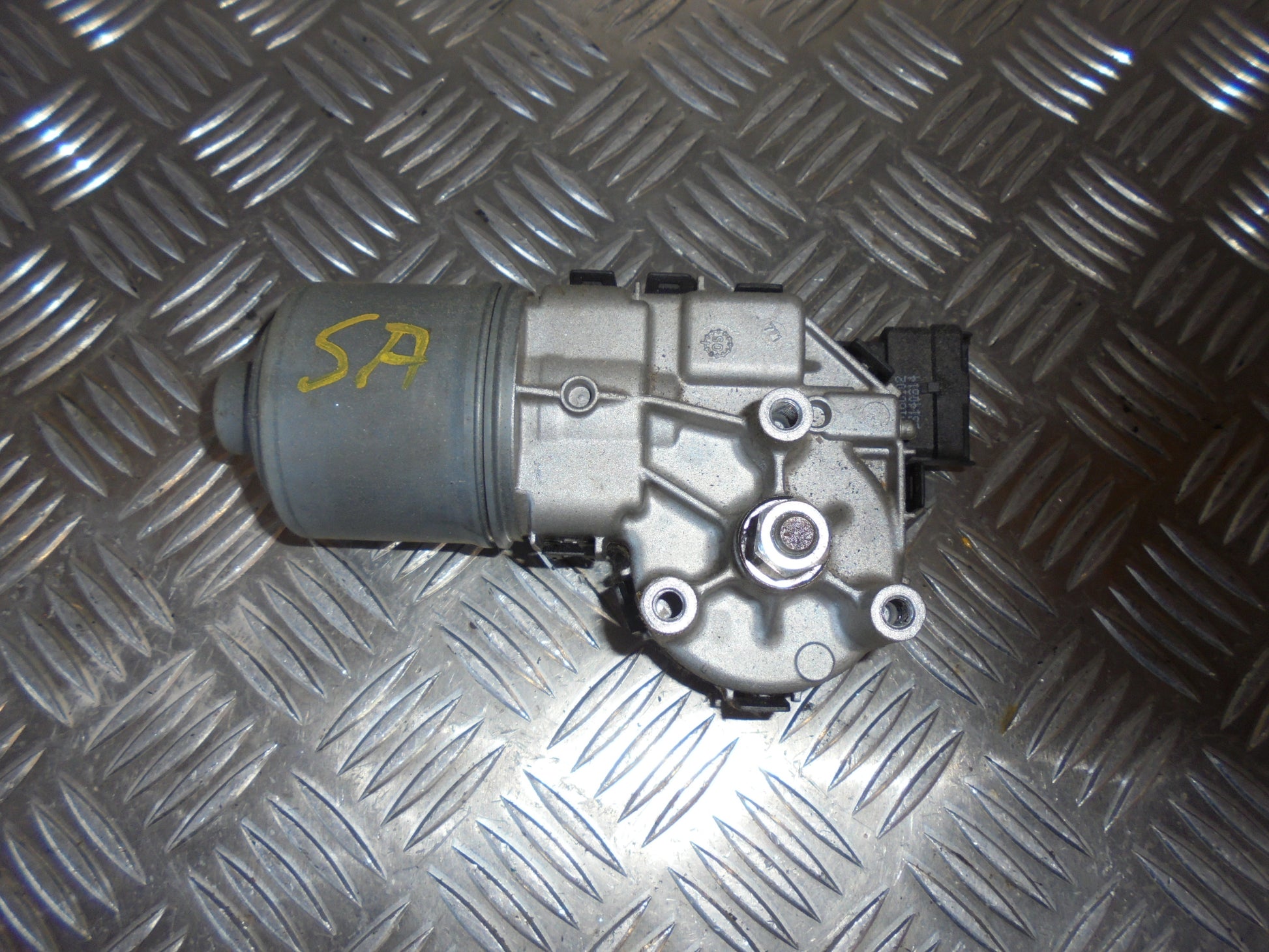 Peugeot 206 Viskermotor Med OEM Nr. 6405N5 Fra Peugeot Ophugger