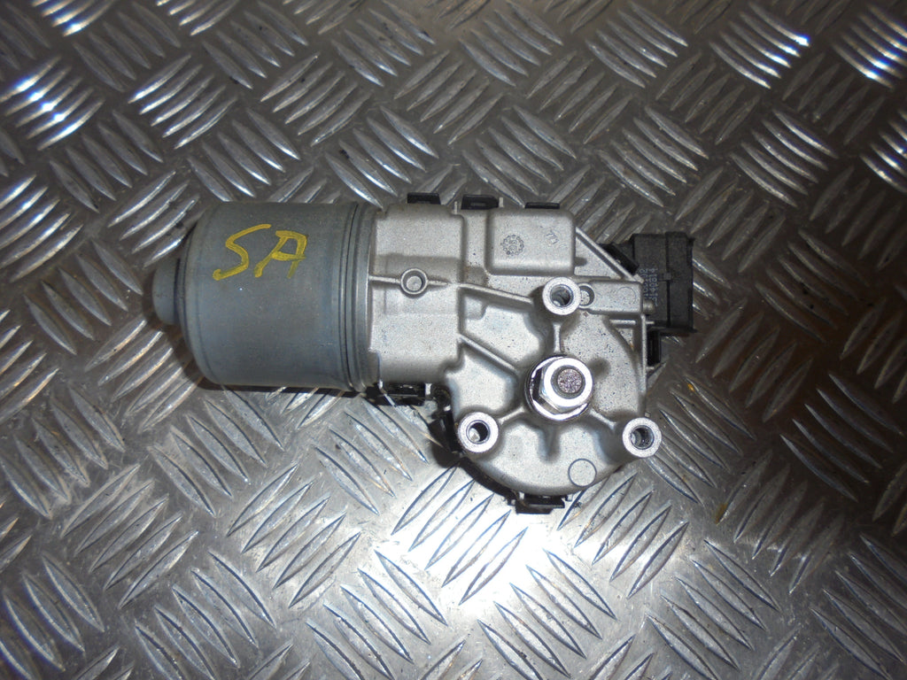 Peugeot 206 Viskermotor Med OEM Nr. 0390241523 Fra Peugeot Ophugger