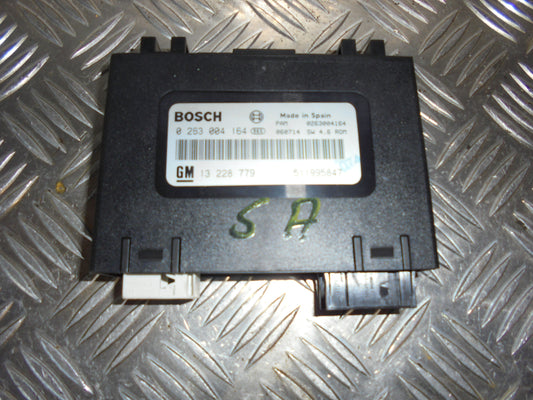 Opel Astra H  Pdc Sensor/Baksensor Med OEM Nr. Ophugger Fra Opel Ophugger