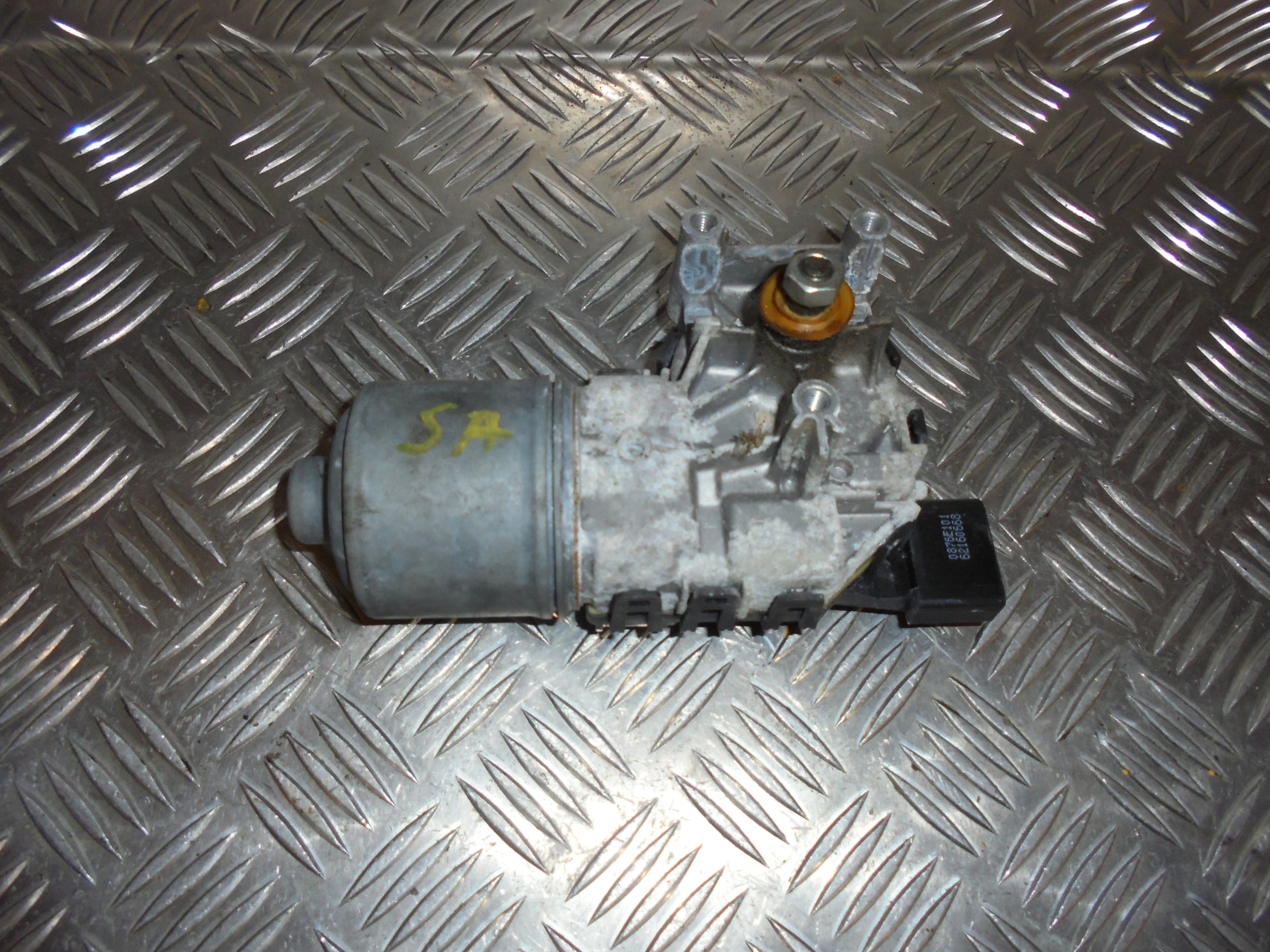 Opel Astra H Viskermotor Med OEM Nr. Ophugger Fra Opel Ophugger