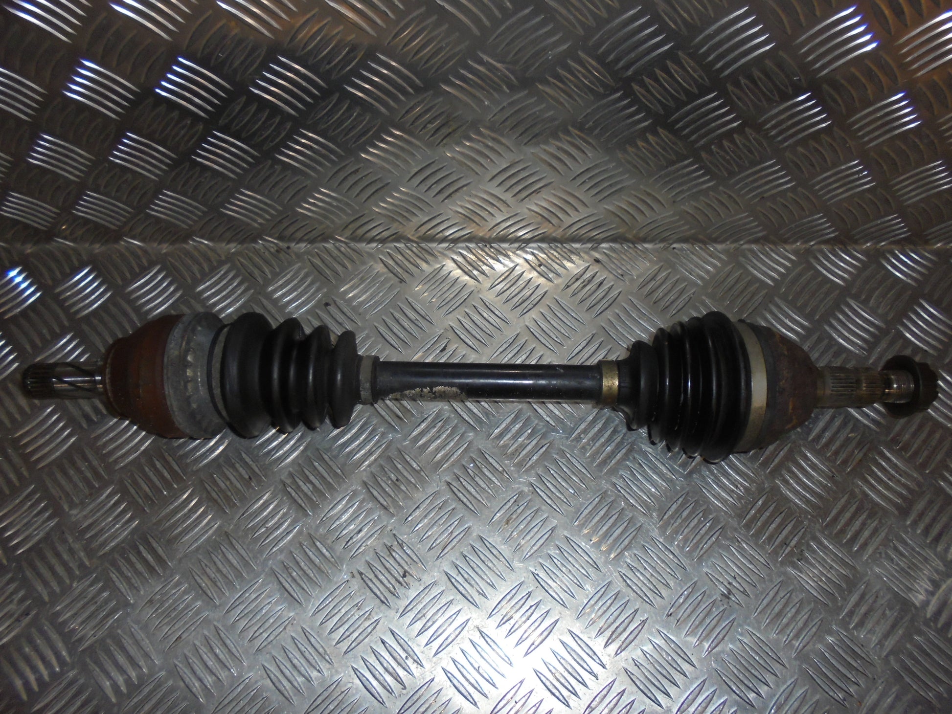 Opel Astra H Trækaksel For V Med OEM Nr. 93169650 Fra Opel Ophugger