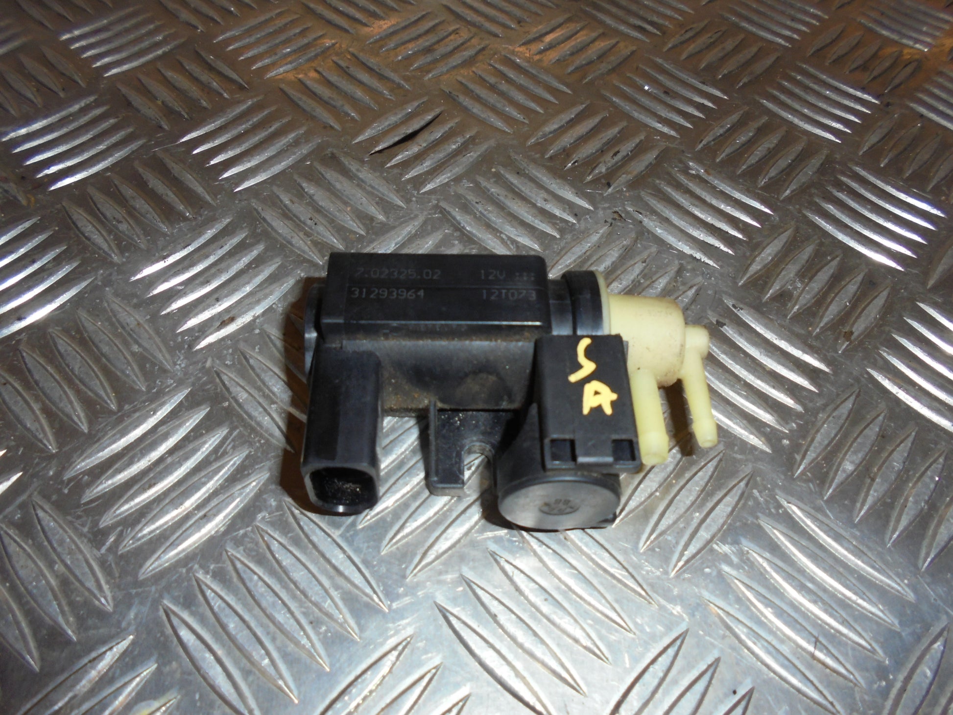 Volvo S40/V50 Turbo Ladetrykreg Med OEM Nr. Ophugger Fra Volvo Ophugger